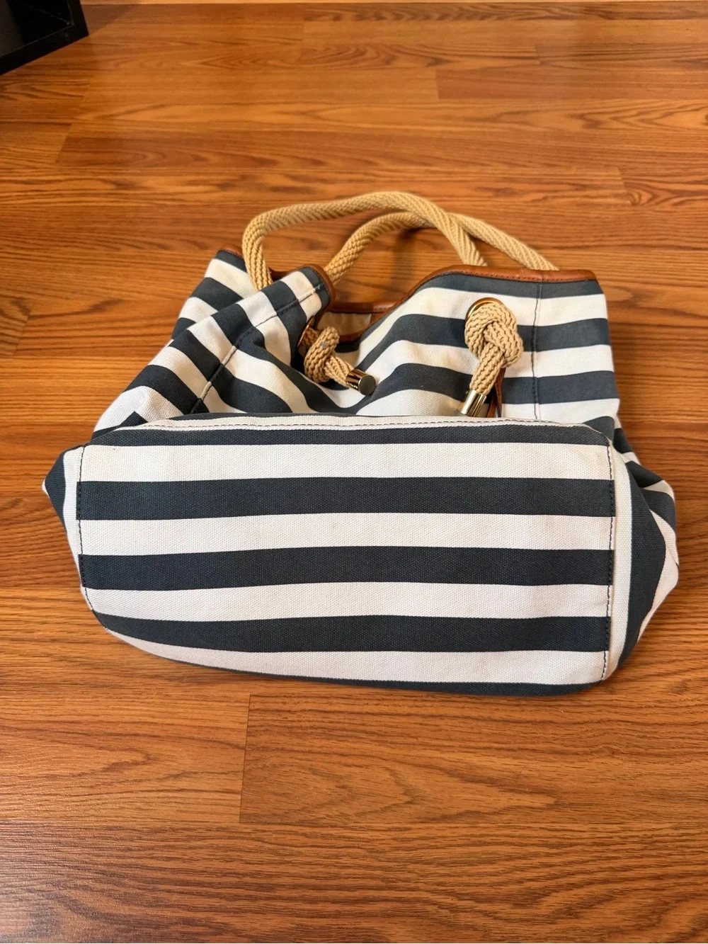 Michael Kors Marina Navy and White Striped Rope-Handle Tote Like New - Picture 7 of 12